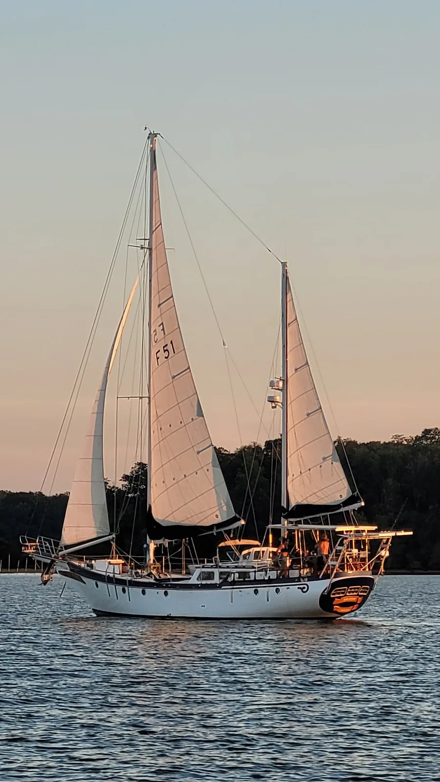 Exodus with all three sails set